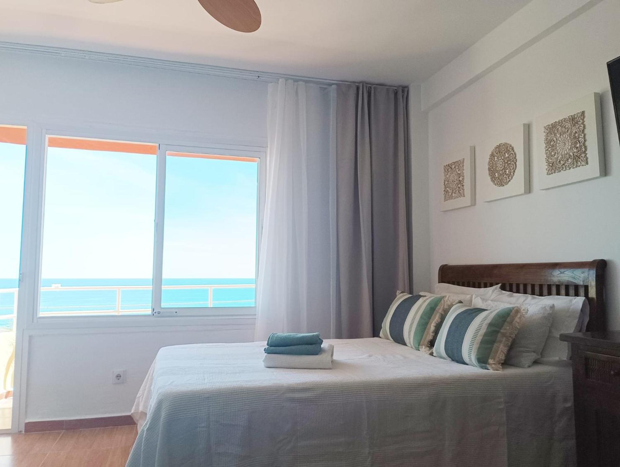 Club Bellavista - Apartamento Con Vistas Al Mar トレモリノス エクステリア 写真